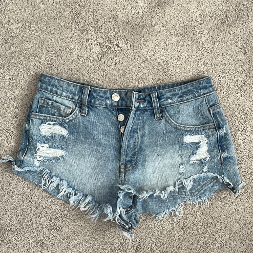 Cutest denim shorts